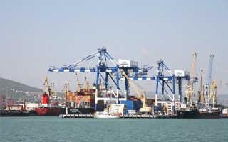 Морские порты России кризис даже не видали – обзор им загораживают грузы