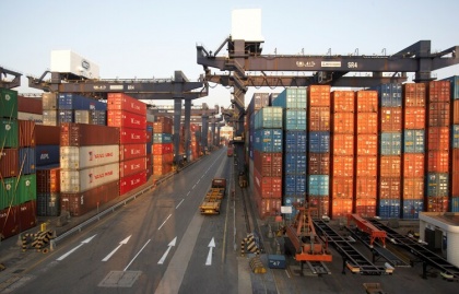 В азиатских портах не хватает пустых контейнеров