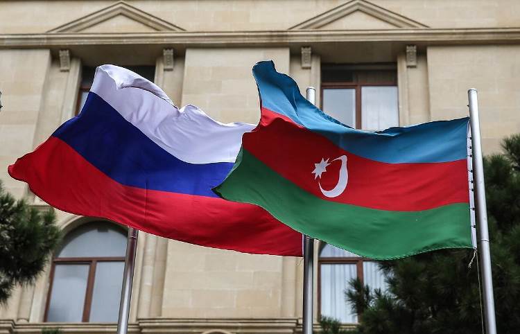 Россия и Азербайджан хотят большего не только с Севера на Юг, но и с Запада на Восток