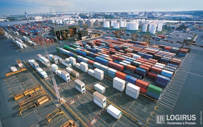 Containerships нашел удобный порт с розетками для рефконтейнеров