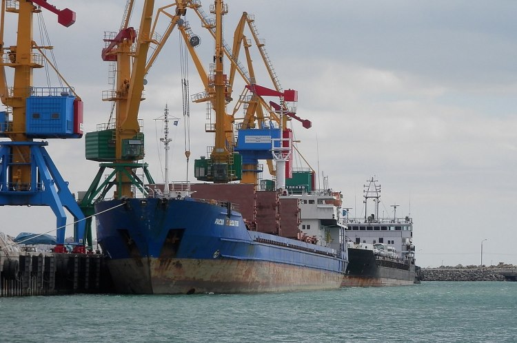 На Каспии планируется развивать не только порты, но и экспортеров