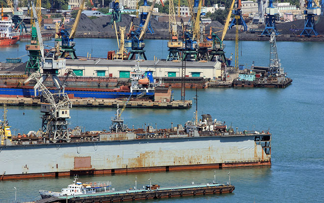 Строителям олимпийского Сочи теперь придется ломать порты Крыма