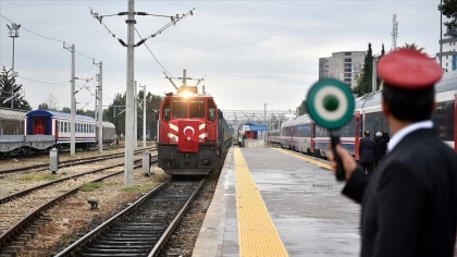 «РЖД Логистика» «обмозгует» с турками железнодорожные маршруты из Баку в Карс