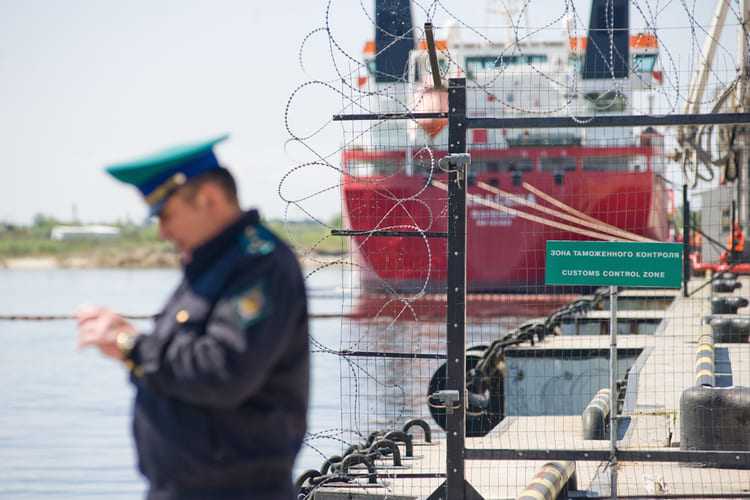 Морские пункты пропуска ЕАЭС «сдадут макулатуру»