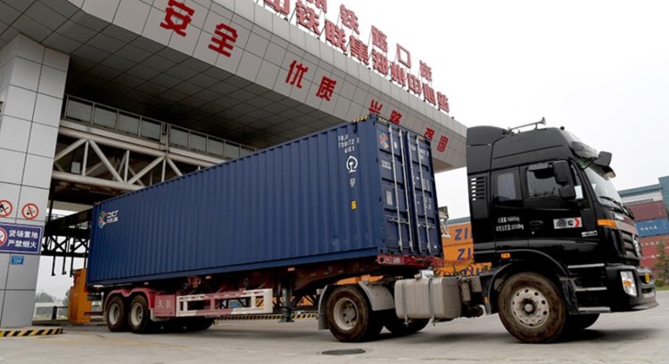 Россия и Китай раскроют друг перед другом все дороги для грузов