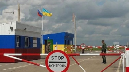Чтобы не завезли всякого, Украина закрыла КПП на границе с Крымом