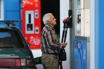 Цены на топливо «угомонили» не демпфером единым