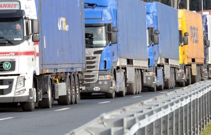 Больше тысячи грузовиков пытаются «прорваться» в Европу. Из Белоруссии