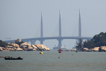 Китайский мост «вписался» в мировой рекорд, став самым большим в мире