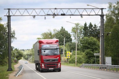 Минтранс предлагает скрепить все системы отслеживания грузовиков едиными узами