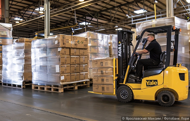 Паллеты в плюс: бизнес усиливает склады перед пиковыми нагрузками
