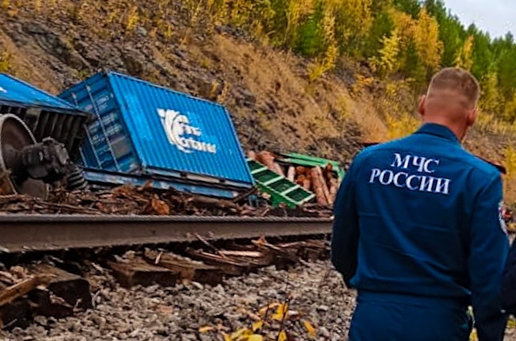 Железная дорога Якутии воспряла после схода грузовых вагонов