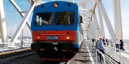 Крымский мост «отрепетировал» прибытие поезда на станцию «Керчь Южная»