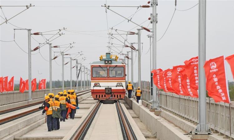 Китай сам «разогнался» и Россию торопит ускорять железные дороги
