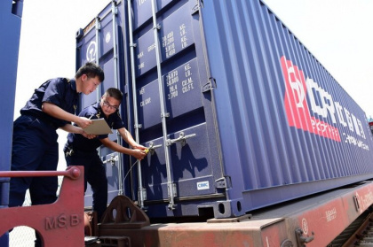 Ставки на доставку по железной дороге из Китая меняют каждые три дня
