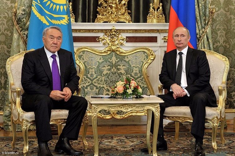 Казахстан и Россия усиленно ищут, что бы такого продать друг другу. Ищут давно, но не могут найти