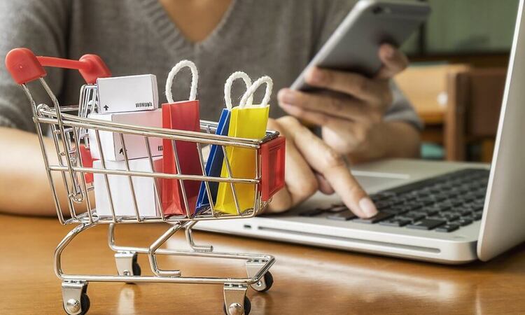 Оценки рынка e-commerce у кабмина и Ассоциации компаний интернет-торговли совпали