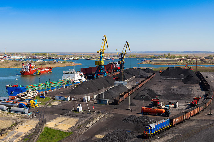 Улучшение отношений с Турцией позволило самому южному азовскому порту поставить рекорд