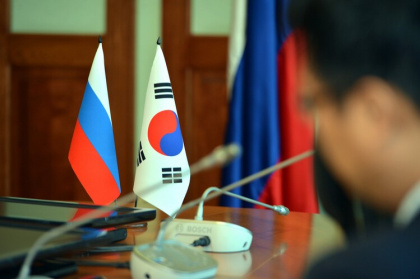 Южная Корея до конца августа существенно расширит санкционные списки