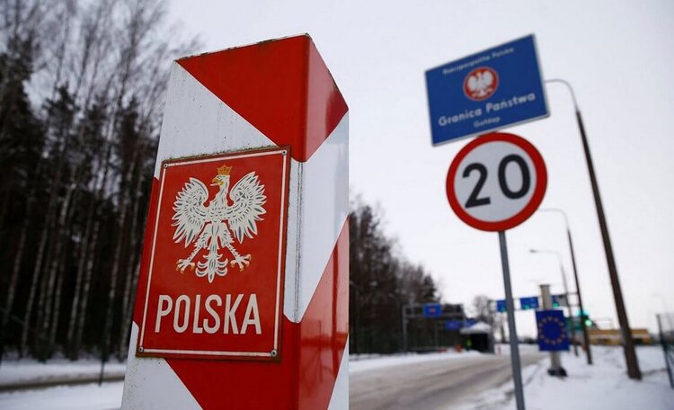 Польша пошла на ПЦР-уступки дальнобойщикам