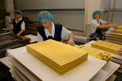 Треть российских вафель, рулетов и тортов съедают в Казахстане. И много-много шоколада
