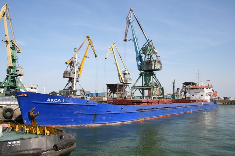 Таганрогский порт не поскупился и накупил много полезного для роста грузооборота