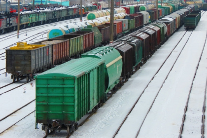 Эксперт: сутки простоя на жд станциях стоят до 7 тысяч рублей за контейнер
