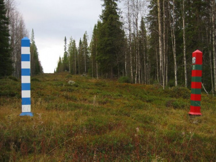 Финские пограничники попросили забор