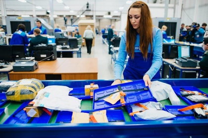«Почта России» подведет зарубежные интернет-магазины под пошлины, но постепенно