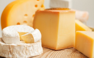Очередной паритет: у нас запрещен украинский сыр, у них – продукты из Крыма